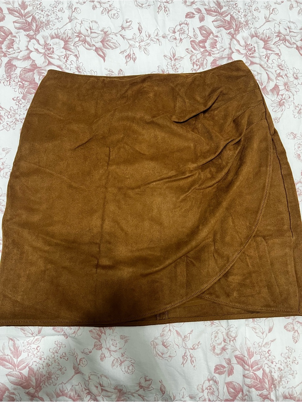 Abercrombie & Fitch Chestnut Vegan Suede Mini Skirt